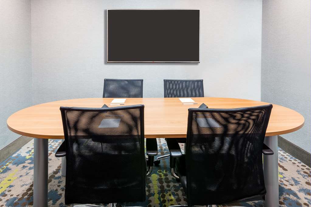 ハンプトン イン ハートフォード エアポート ウィンザー・ロックス 設備 写真